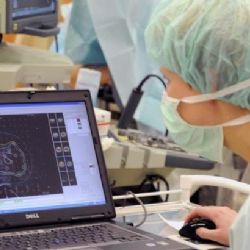 Zvětšenou prostatu má po padesátce více než polovina mužů