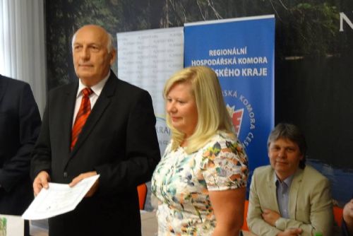 Obrázek - Cena hejtmana Plzeňského kraje za společenskou odpovědnost pro rok 2015
