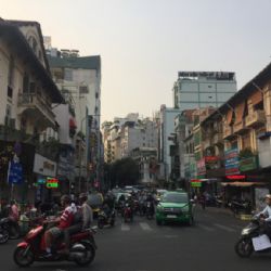 Eliška dobrovolničí - první den ve Vietnamu