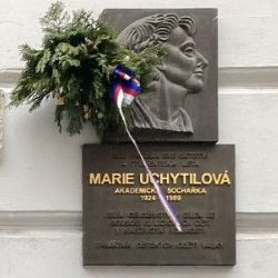 Plzeň oslavila sté narozeniny sochařky Marie Uchytilové