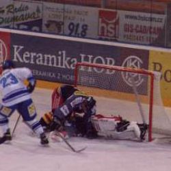 Plzeňské hokejistky proti Kanadě