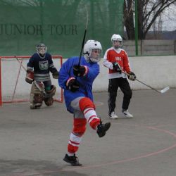 Nováček z Dobřan vede hokejbalovou extraligu