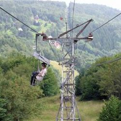 Horská služba sundavala lidi z lanovky na Zadově