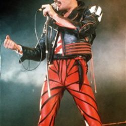 Největší rockovou legendou všech dob je Freddie Mercury