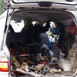 Dodávka se u Oselců čelně střetla s kamionem