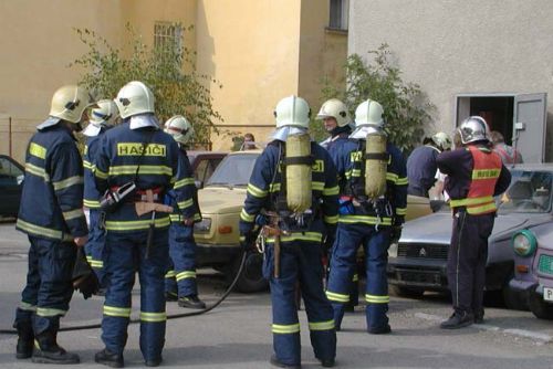 Foto: V Dobřanech dnes probíhá velká hasičská soutěž