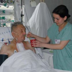 Pacienti v kraji se stěhují za lůžky