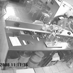 Policisté mají fotky falešného hasiče