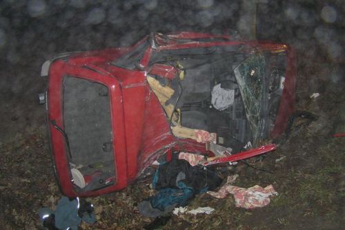 Foto: Řidič clia včera zemřel po nehodě u Plas