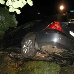 Ford u Zahořan skončil v příkopu
