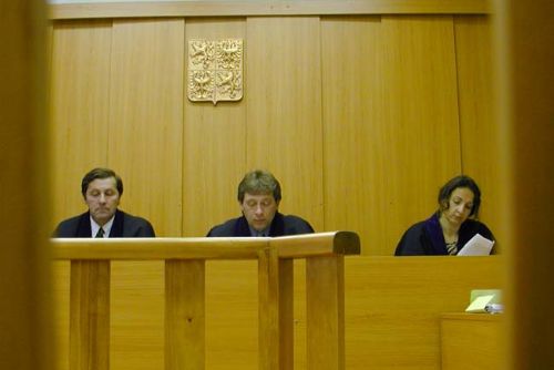 Foto: Soud potrestal rodiče zneužívaných dětí z Klatovska