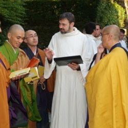 Ve Velké synagoze vystoupí buddhističtí mniši 
