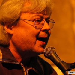 Velká synagoga přivítala  rockové legendy