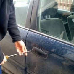 Auto stále není trezor...a nikdy nebude