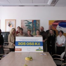 Bertíci předali v Plzeňském kraji 305 058 korun