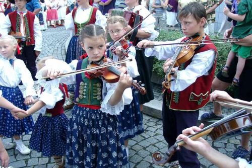 Foto: Dětské folklorní soubory se setkají v Rokycanech a Dýšině