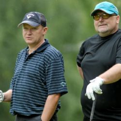 Fotbalové osobnosti ovládly golfové greeny v Dýšině