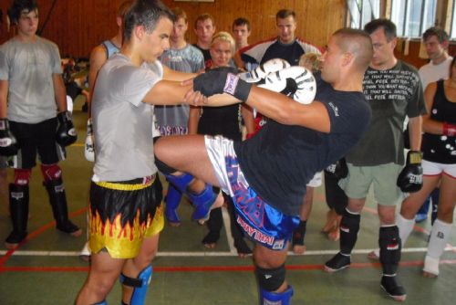 Foto: Kickboxeři trénovali na Špičáku