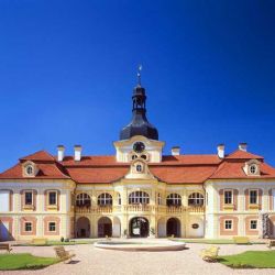 Na zámku v Nebílovech dnes vrcholí vinobraní