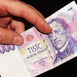 Neznámý zloděj okrádá důchodce na Sušicku