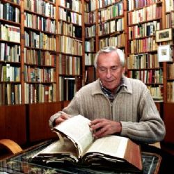 Plzeňský rodák Miroslav Zikmund slaví devadesátku