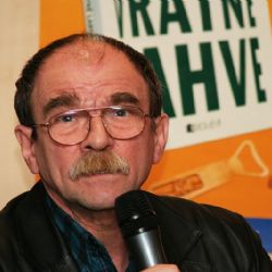 První zvonění zítra v parku školákům zpříjemní Jaroslav Uhlíř