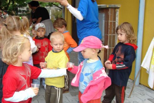 Foto: Školka v plzeňské Mandlovce oslavila čtyřicetiny