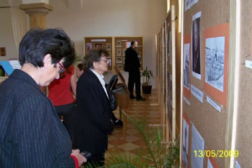 Foto: Spálené Poříčí hostí výstavu a seminář o kardinálu Beranovi