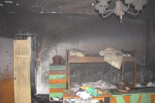 Foto: V Milířích shořela kuchyně rodinného domu