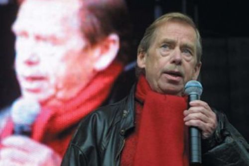 Foto: Václav Havel dnes přebírá prestižní plzeňskou cenu