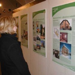 Eurocentrum nabízí výstavu log českého předsednictví