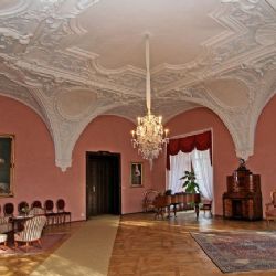 Zámek v Chyších dnes rozšiřuje zpřístupněné expozice 