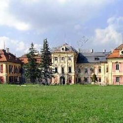 Zámek v Dolní Lukavici dnes hostí čtení knihy o Haydnovi