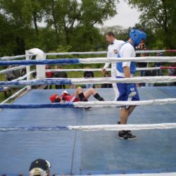 Boxer STARU Plzeň Strnádek zvítězil pod širým nebem KO