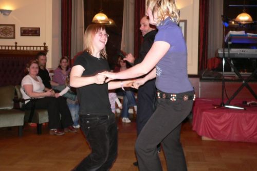 Foto: Handicapovaní mladí lidé se učili tančit