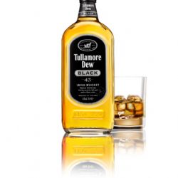 Irská whiskey Tullamore Dew Black slavila v Česku celosvětovou premiéru