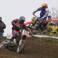 Motokrosařům v Kramolíně vládli Michek a Richier 