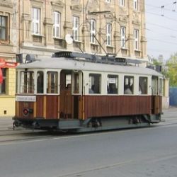 Návštěvníky Slavností svobody vozí historická tramvaj
