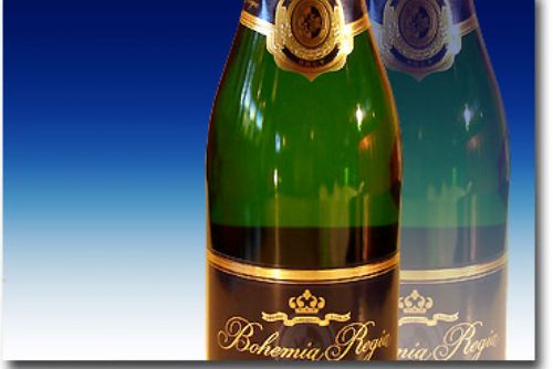 Foto: Nový rok přivítáme šampaňským, ve Starém Plzenci finišují