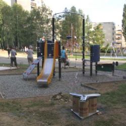 Nový školní rok oslavují v Plasích na novém hřišti 