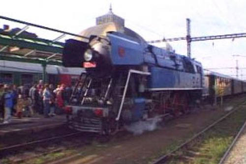 Foto: Na Den železnice parním vlakem z Nezvěstic a Mirošova 