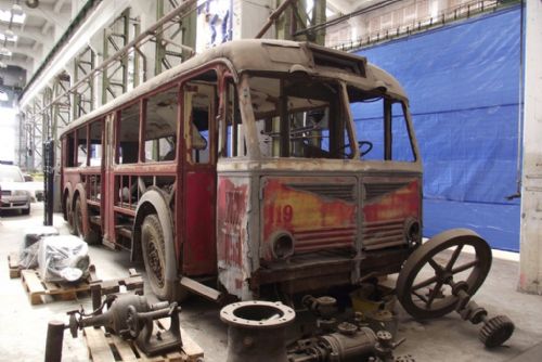 Foto: Plzeňský historický trolejbus 3Tr3 zrekonstruují v Žamberku