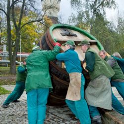 Plzeňský pivovar pasoval nového bednáře