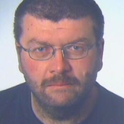 Policisté hledají Plzeňáka Skuhru. Neviděli jste ho?