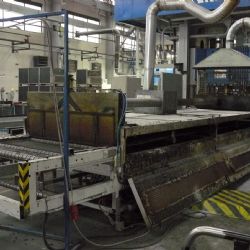 Požár v hale v Chodové Plané vyhnal zaměstnance
