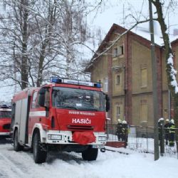 Požár ve Zbůchu způsobila netěsnost komína 