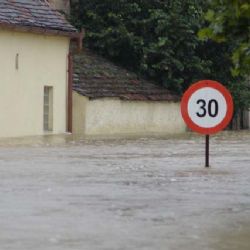Plzeňští hasiči vyjeli na pomoc při povodních 