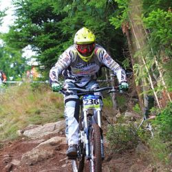 Šumavský Špičák láká bikery, poslední kemp tu pořádá Gaspi