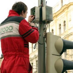V Bližanovech ukradli přenosné semafory