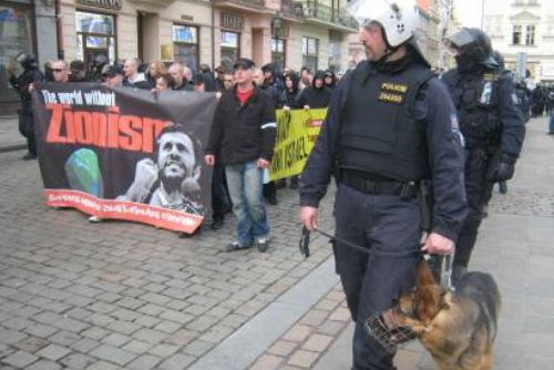 Foto: Zelení pořádají v sobotu v Plzni pochod proti neonacismu